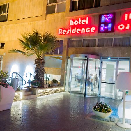 Residence Hotel Нетания Экстерьер фото