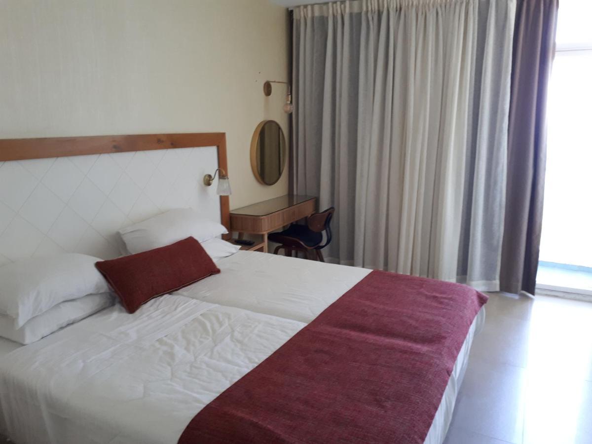 Residence Hotel Нетания Экстерьер фото