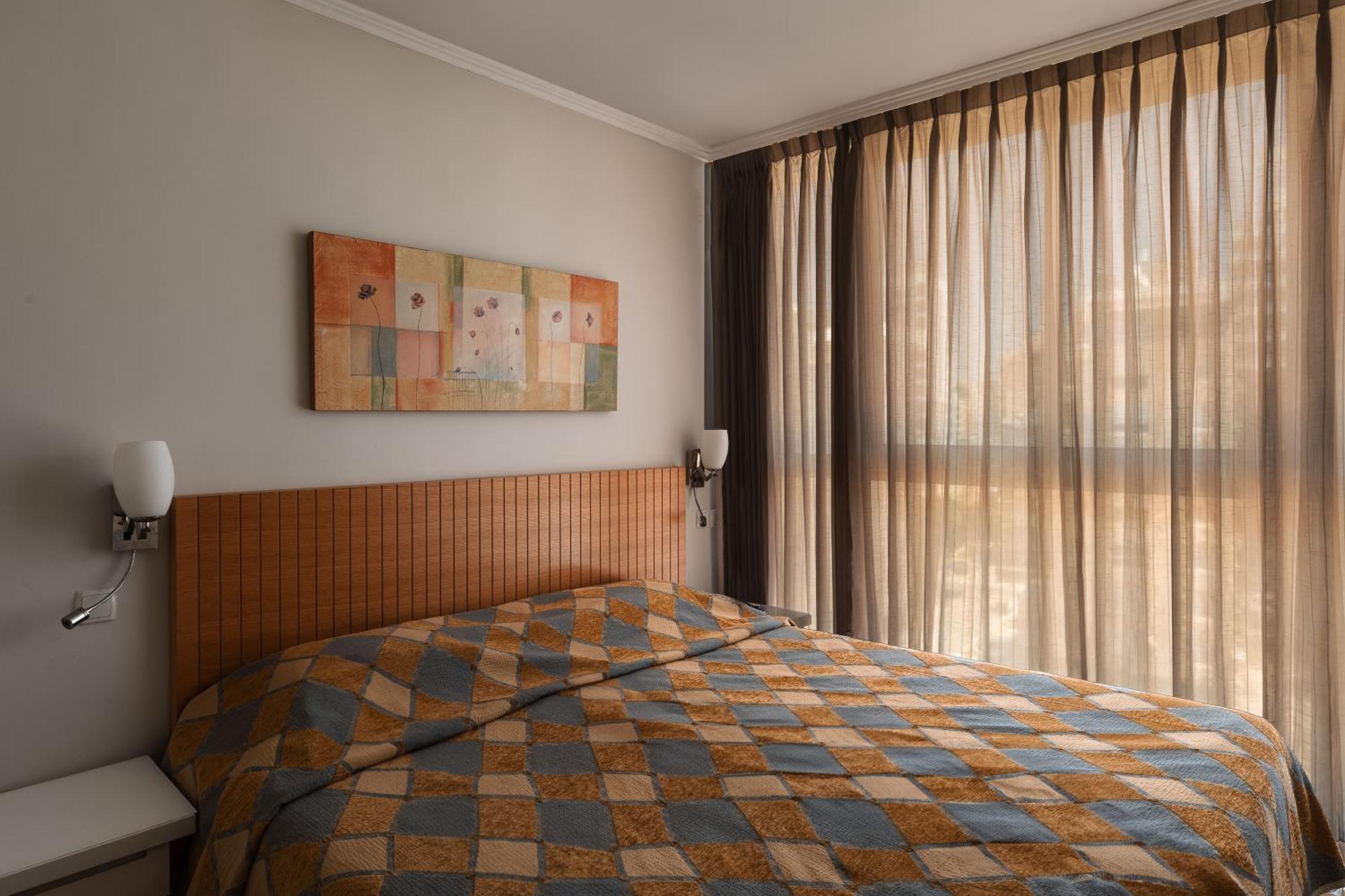 Residence Hotel Нетания Экстерьер фото