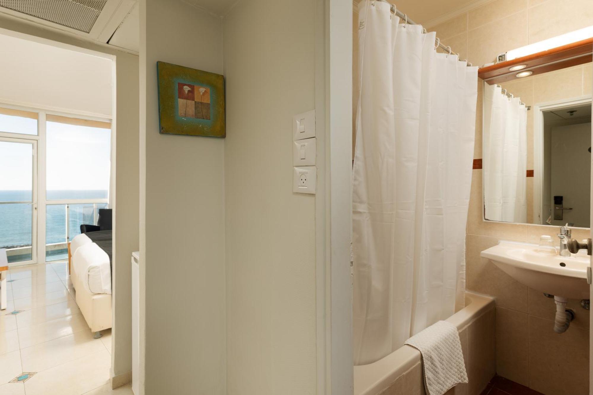 Residence Hotel Нетания Экстерьер фото