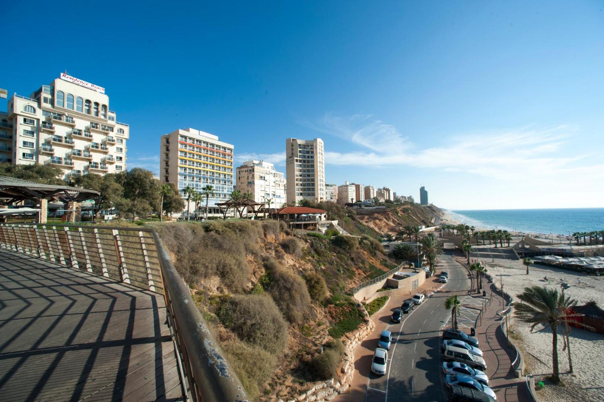Residence Hotel Нетания Экстерьер фото